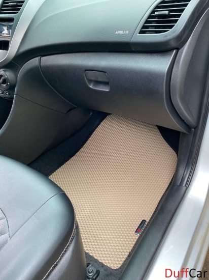 Автомобильные коврики Hyundai Solaris II Рестайлинг (2020 - 2023)