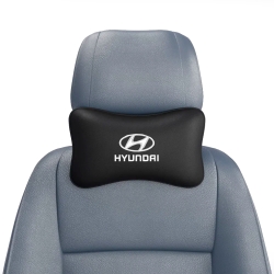 Подушка под шею черная с вышивкой 